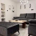 Apartment Melassy *