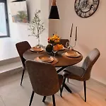 Melassy شقة ماكارسكا