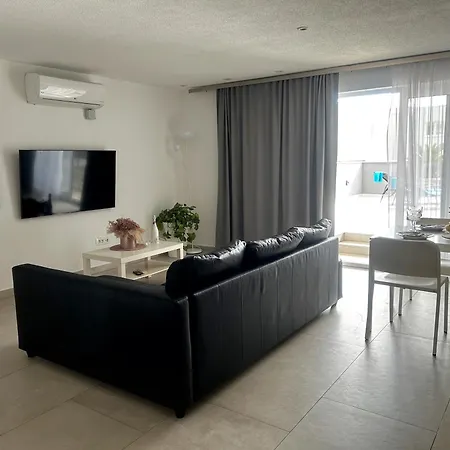Melassy Apartment Makarska