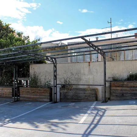 Melassy Apartment