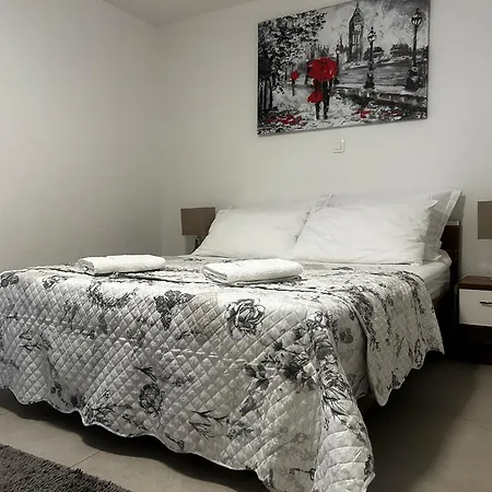 Melassy Apartment