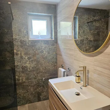 Melassy Lejlighed Makarska