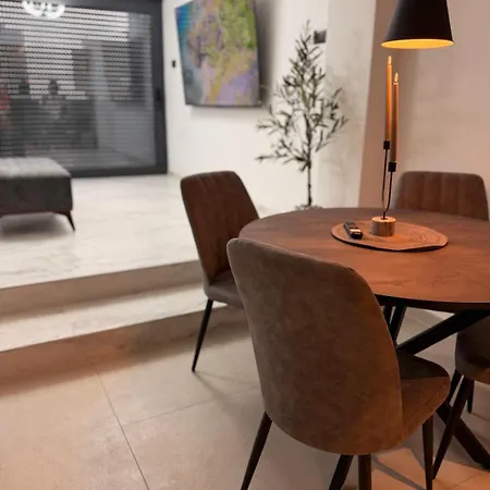 Melassy Lägenhet Makarska